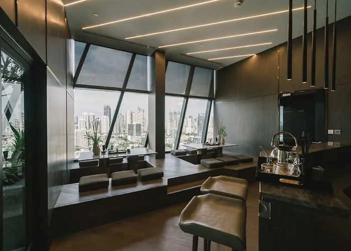 43f Skyline View Bts Thonglor Apartment